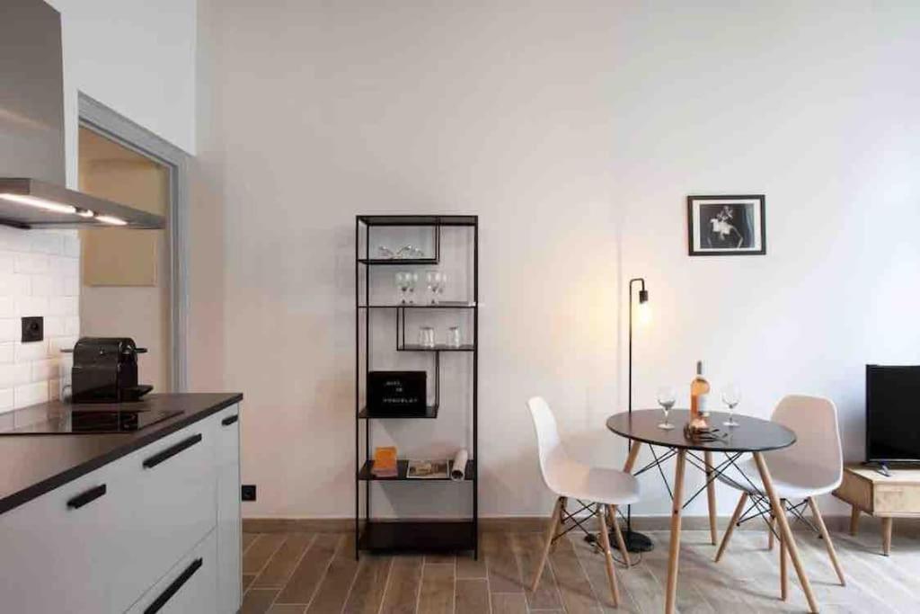 Appartement Lumineux En Centre-Ville 阿爾勒 外观 照片